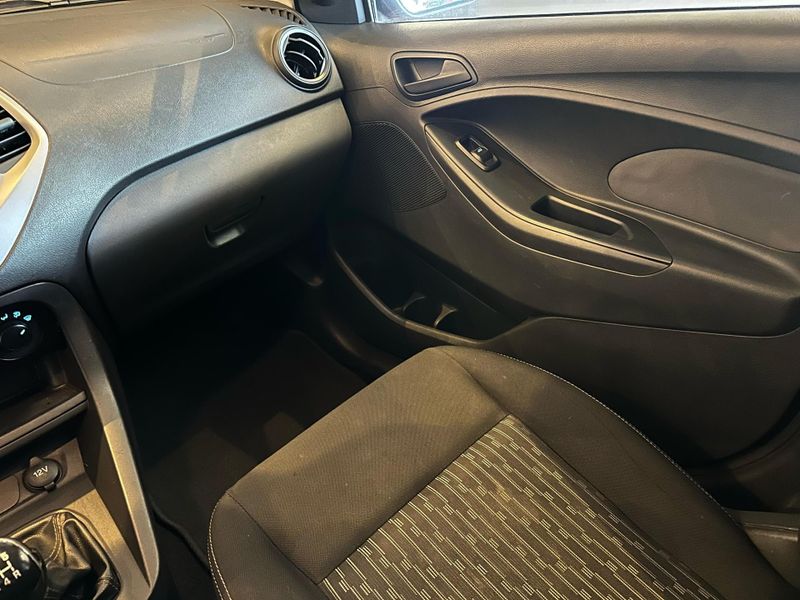 Ford KA 1.0 SE/SE Plus TiVCT Flex 5p 2014/2015 CONCEPT MOTORS PASSO FUNDO / Carros no Vale