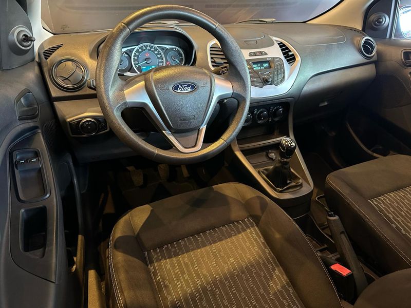 Ford KA 1.0 SE/SE Plus TiVCT Flex 5p 2014/2015 CONCEPT MOTORS PASSO FUNDO / Carros no Vale