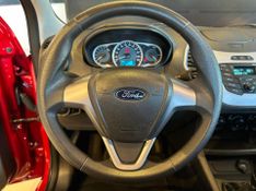 Ford KA 1.0 SE/SE Plus TiVCT Flex 5p 2014/2015 CONCEPT MOTORS PASSO FUNDO / Carros no Vale