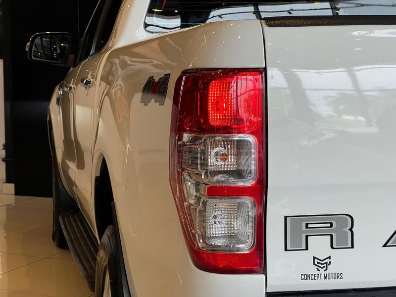 Ford Ranger XLT 3.2 20V 4×4 CD Diesel Aut. 2021/2022 CONCEPT MOTORS PASSO FUNDO / Carros no Vale