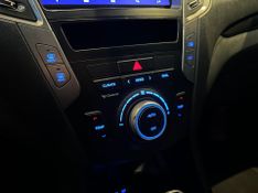 Hyundai Santa Fe/GLS 3.3 V6 4X4 Tiptronic 2015/2016 CONCEPT MOTORS PASSO FUNDO / Carros no Vale