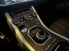 Land Rover Range Rover Evoque Range R.EVOQUE Dynamic 2.0 Aut 5p 2014/2015 CONCEPT MOTORS PASSO FUNDO / Carros no Vale