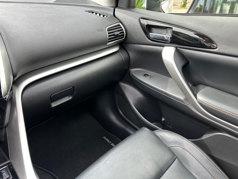 Mitsubishi Eclipse Cross HPE-S 1.5 16V 165cv Aut. 2019/2020 CONCEPT MOTORS PASSO FUNDO / Carros no Vale