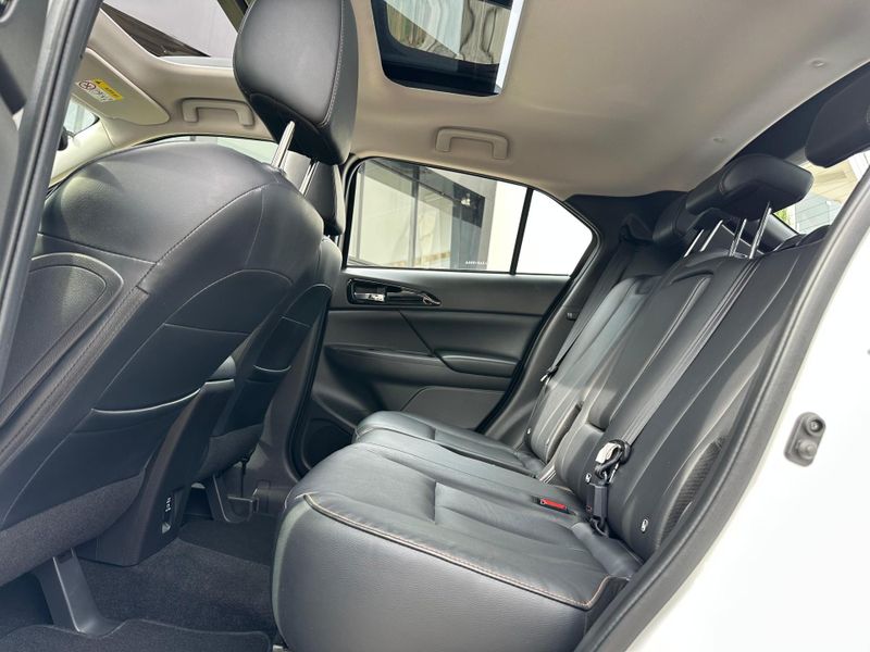 Mitsubishi Eclipse Cross HPE-S 1.5 16V 165cv Aut. 2019/2020 CONCEPT MOTORS PASSO FUNDO / Carros no Vale