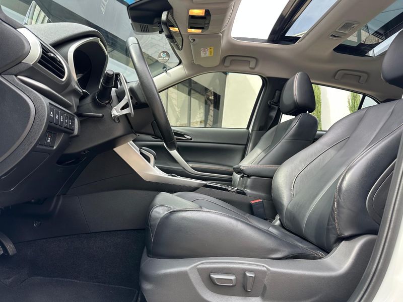 Mitsubishi Eclipse Cross HPE-S 1.5 16V 165cv Aut. 2019/2020 CONCEPT MOTORS PASSO FUNDO / Carros no Vale