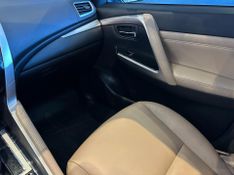 Mitsubishi Pajero Sport HPE-S 2.4 4×4 Diesel Aut. 2021/2022 CONCEPT MOTORS PASSO FUNDO / Carros no Vale