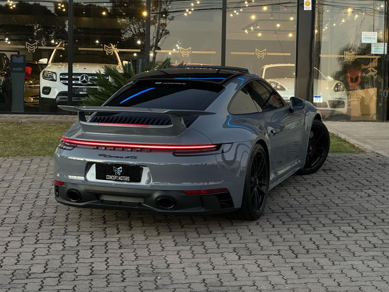 Porsche Carrera 911 Carrera GTS Coupe 3.0 (992) 2024/2024 CONCEPT MOTORS PASSO FUNDO / Carros no Vale