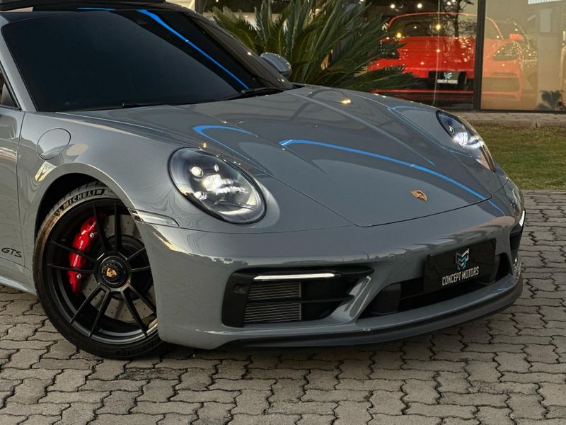 Porsche Carrera 911 Carrera GTS Coupe 3.0 (992) 2024/2024 CONCEPT MOTORS PASSO FUNDO / Carros no Vale