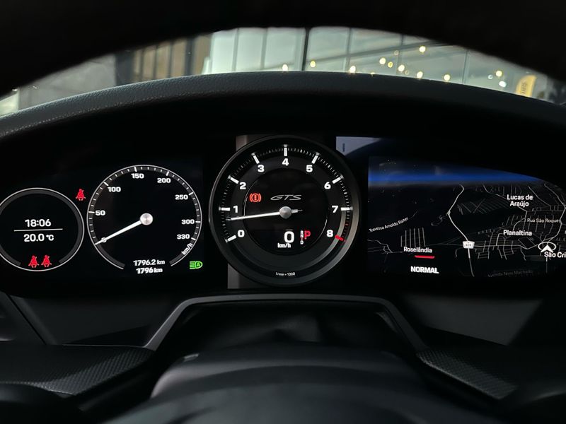 Porsche Carrera 911 Carrera GTS Coupe 3.0 (992) 2024/2024 CONCEPT MOTORS PASSO FUNDO / Carros no Vale