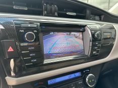 Toyota Corolla XEi 2.0 Flex 16V Aut. 2015/2016 CONCEPT MOTORS PASSO FUNDO / Carros no Vale
