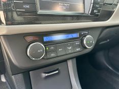 Toyota Corolla XEi 2.0 Flex 16V Aut. 2015/2016 CONCEPT MOTORS PASSO FUNDO / Carros no Vale