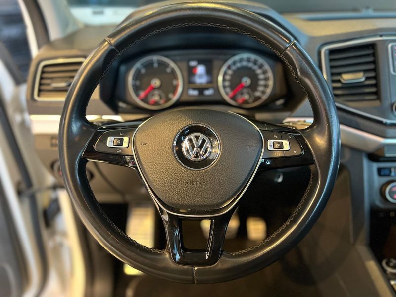Volkswagen Amarok Extreme CD 3.0 4×4 TB Dies Aut. 2019/2019 CONCEPT MOTORS PASSO FUNDO / Carros no Vale