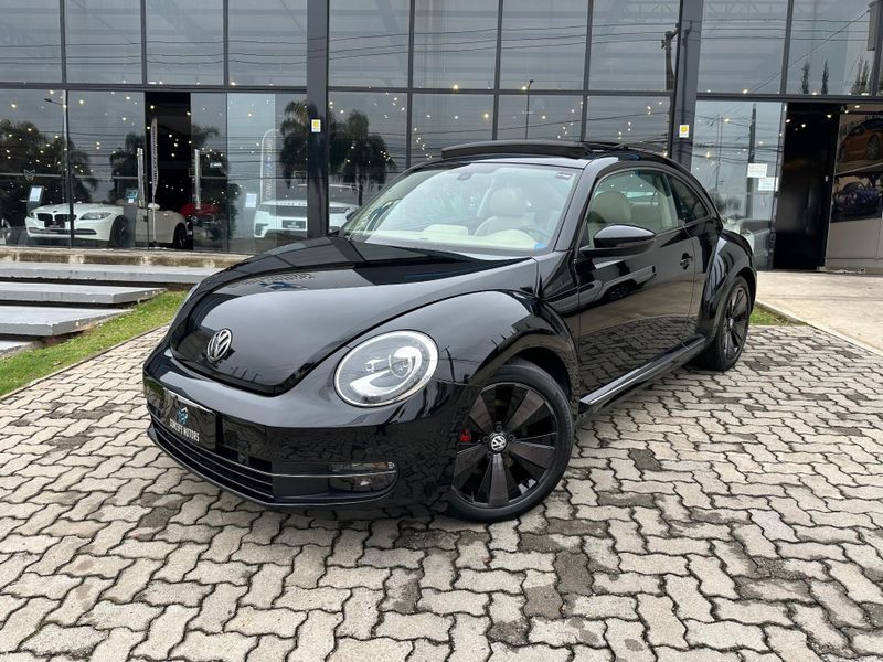 Volkswagen Fusca 2.0 TSI 16V Aut. 2012/2013 CONCEPT MOTORS PASSO FUNDO / Carros no Vale