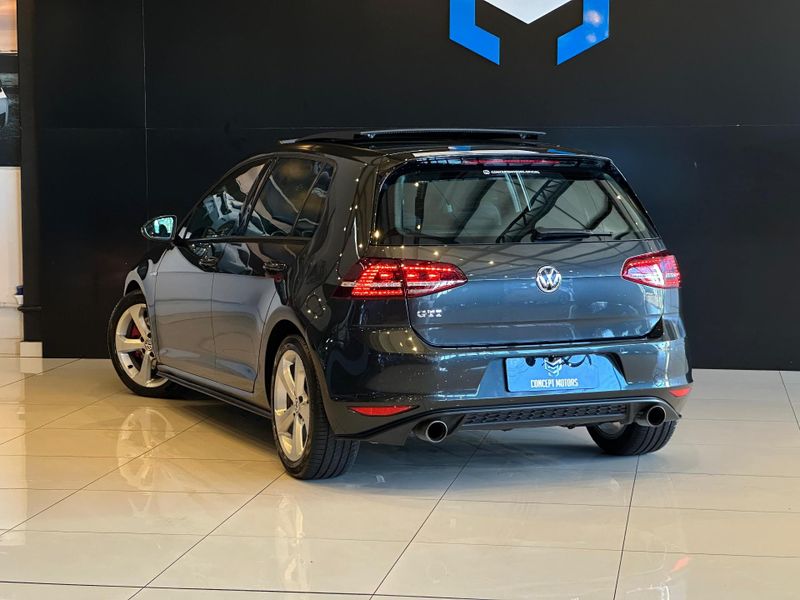 Volkswagen Golf GTi 2.0 TSI 220cv Aut. 2016/2017 CONCEPT MOTORS PASSO FUNDO / Carros no Vale