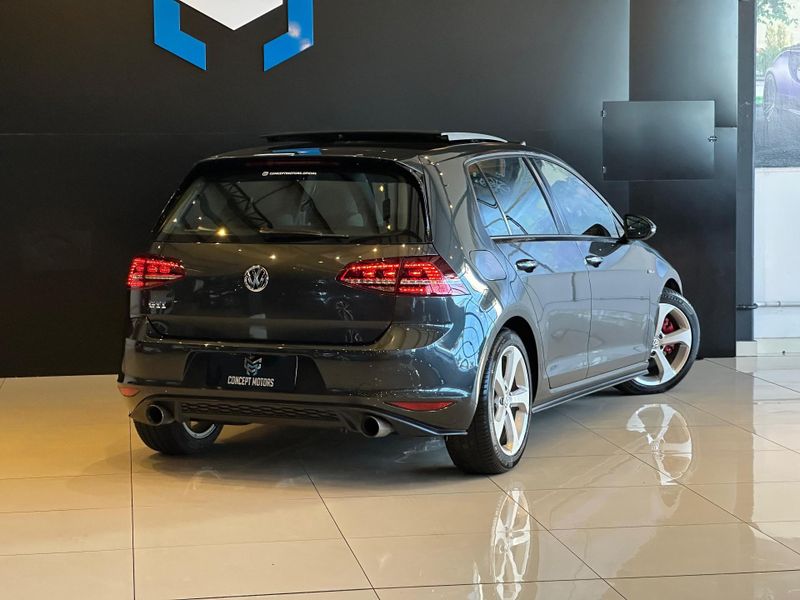 Volkswagen Golf GTi 2.0 TSI 220cv Aut. 2016/2017 CONCEPT MOTORS PASSO FUNDO / Carros no Vale