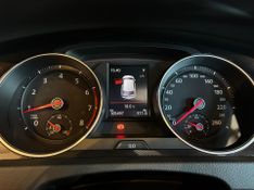 Volkswagen Golf GTi 2.0 TSI 220cv Aut. 2016/2017 CONCEPT MOTORS PASSO FUNDO / Carros no Vale