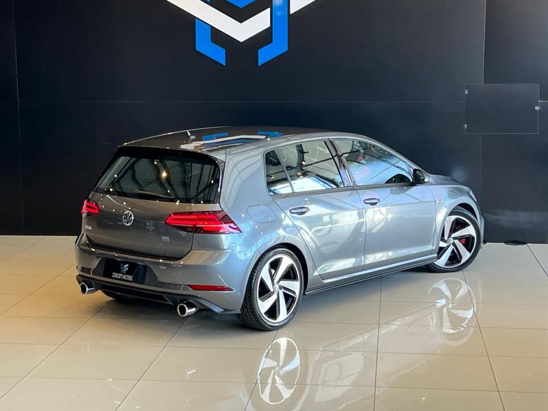 Volkswagen Golf GTi 350 TSI 2.0 230cv 16V Aut. 2019/2019 CONCEPT MOTORS PASSO FUNDO / Carros no Vale