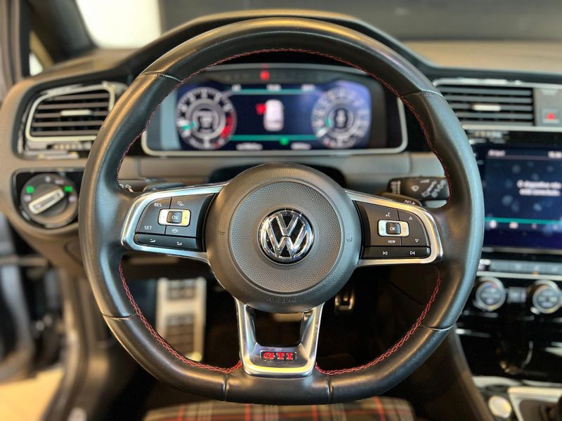 Volkswagen Golf GTi 350 TSI 2.0 230cv 16V Aut. 2019/2019 CONCEPT MOTORS PASSO FUNDO / Carros no Vale