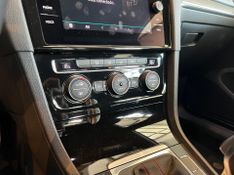 Volkswagen Golf GTi 350 TSI 2.0 230cv 16V Aut. 2019/2019 CONCEPT MOTORS PASSO FUNDO / Carros no Vale