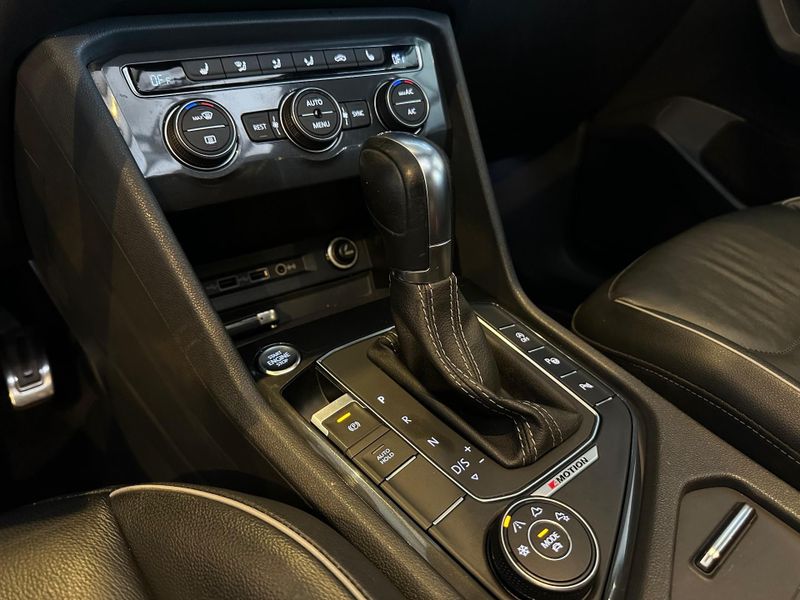 Volkswagen Tiguan Allspac R-Line 350 TSI 2.0 4×4 2019/2019 CONCEPT MOTORS PASSO FUNDO / Carros no Vale