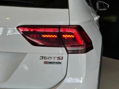 Volkswagen Tiguan Allspac R-Line 350 TSI 2.0 4×4 2019/2019 CONCEPT MOTORS PASSO FUNDO / Carros no Vale