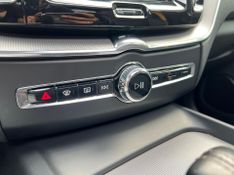 Volvo XC60 T-8 POLESTAR 2.0 (HÃ­brido) 2021/2021 CONCEPT MOTORS PASSO FUNDO / Carros no Vale