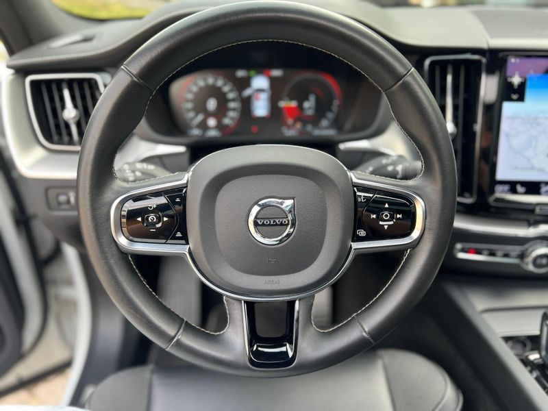 Volvo XC60 T-8 POLESTAR 2.0 (HÃ­brido) 2021/2021 CONCEPT MOTORS PASSO FUNDO / Carros no Vale