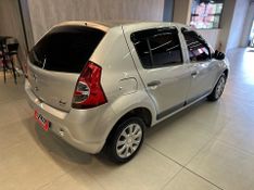 Renault Sandero EXP 16 2009/2010 ENZO MULTIMARCAS CAXIAS DO SUL / Carros no Vale