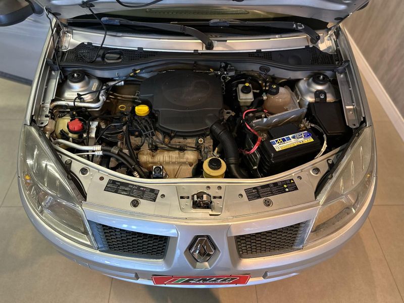 Renault Sandero EXP 16 2009/2010 ENZO MULTIMARCAS CAXIAS DO SUL / Carros no Vale
