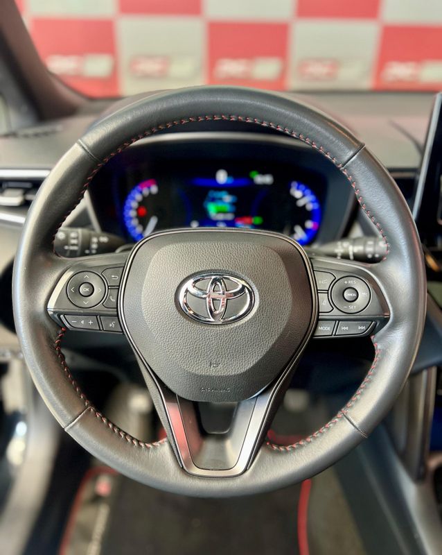 Toyota Corolla Cross GR-S 2.0 16V 2023/2024 PC VEÍCULOS SANTA CRUZ DO SUL / Carros no Vale