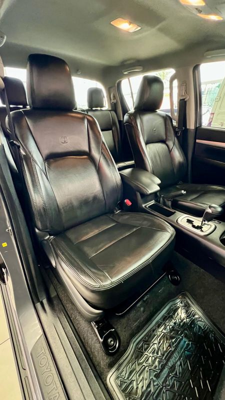 Toyota Hilux CD SR 4×4 2.8 TDI 2020/2020 PC VEÍCULOS SANTA CRUZ DO SUL / Carros no Vale
