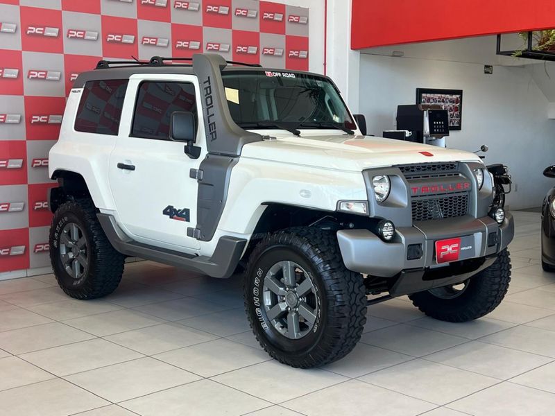 Troller T-4 4×4 3.2 20V Tdi Cap Rígida 2017/2018 PC VEÍCULOS SANTA CRUZ DO SUL / Carros no Vale