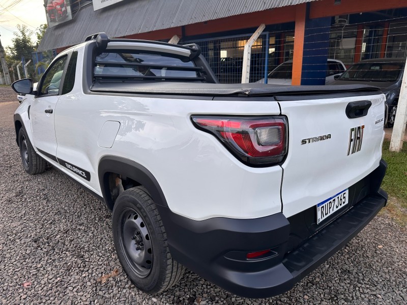 FIAT STRADA 1.4 ENDURANCE 8V 2022 2022/2022 MENEGHINI VEÍCULOS ARROIO DO MEIO / Carros no Vale
