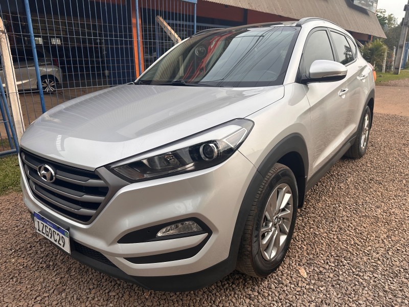 HYUNDAI NEW TUCSON 1.6 TURBO GDI 2019/2020 MENEGHINI VEÍCULOS ARROIO DO MEIO / Carros no Vale
