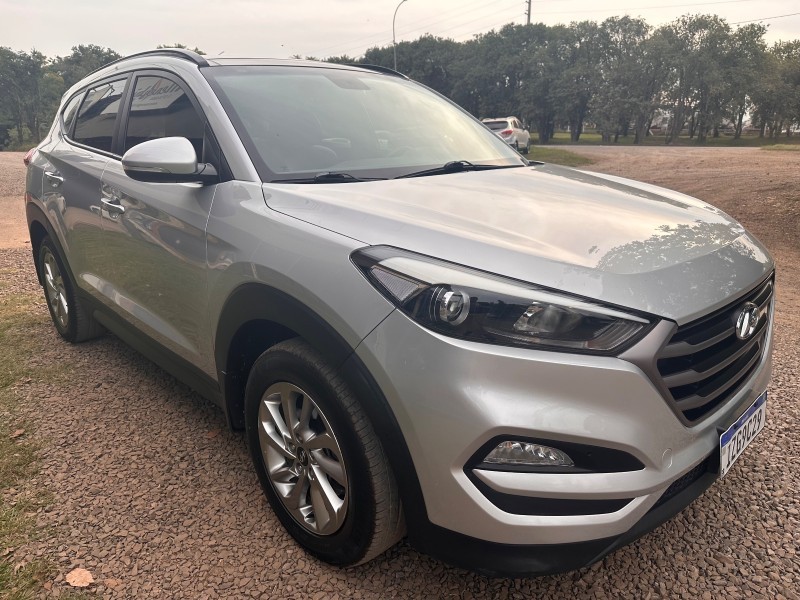 HYUNDAI NEW TUCSON 1.6 TURBO GDI 2019/2020 MENEGHINI VEÍCULOS ARROIO DO MEIO / Carros no Vale