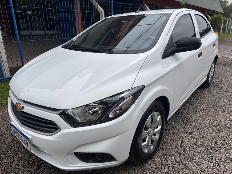 CHEVROLET ONIX 1.0 JOY 8V FLEX 4P MANUAL 2020/2020 MENEGHINI VEÍCULOS ARROIO DO MEIO / Carros no Vale