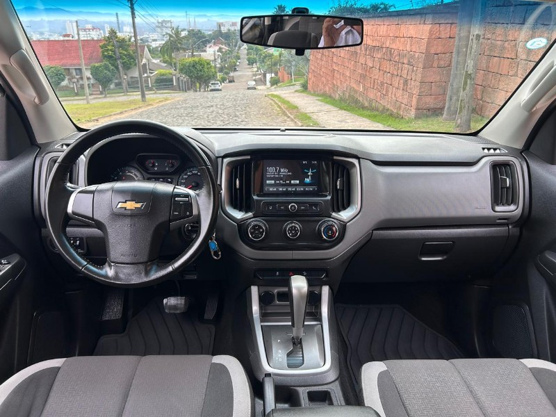 CHEVROLET S10 PICK-UP LT 2.5 FLEX 4X2 CD AUT. 2019/2019 LS MULTIMARCAS VENÂNCIO AIRES / Carros no Vale