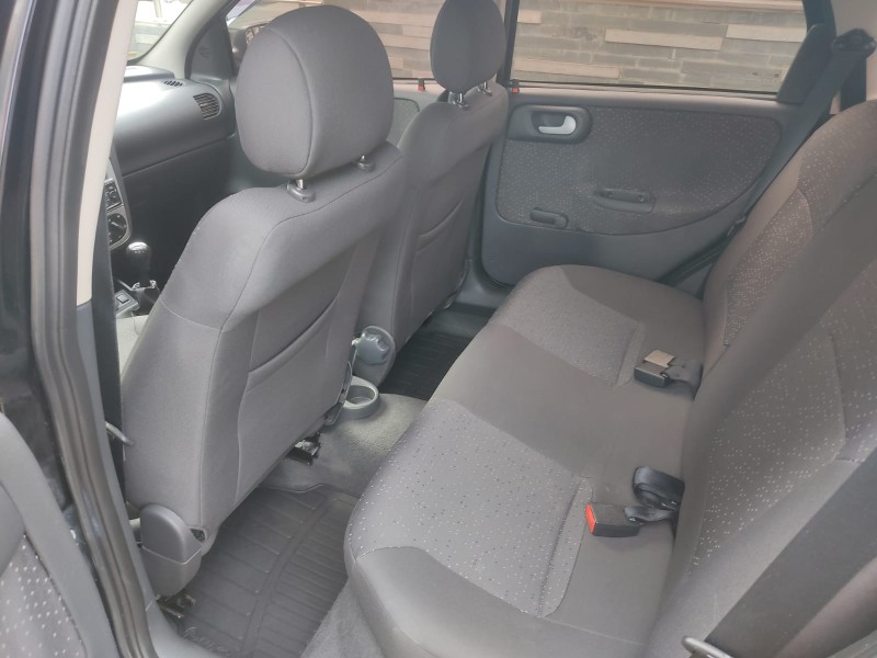 CHEVROLET CORSA 1.4 PREMIUM SEDAN 8V - 2011