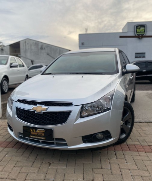 CHEVROLET CRUZE LT 1.8 16V FLEXPOWER 4P AUT. 2013/2013 WS MULTIMARCAS VENÂNCIO AIRES / Carros no Vale