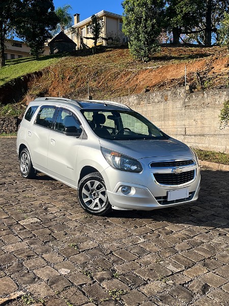 CHEVROLET SPIN 1.8 ADVANTAGE 8V FLEX 4P AUTOMÁTICO 2017/2018 BOSCO AUTOMÓVEIS GUAPORÉ / Carros no Vale