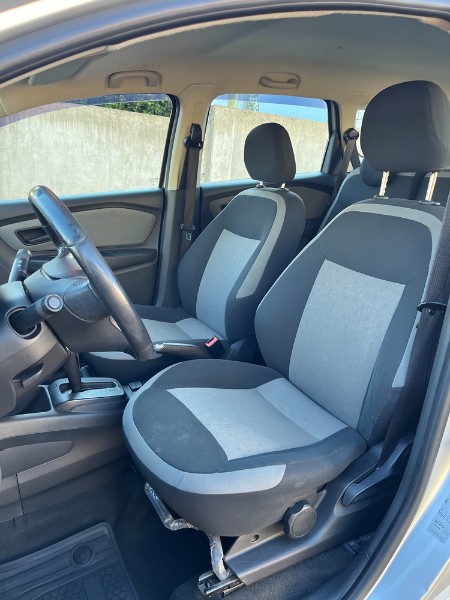 CHEVROLET SPIN 1.8 ADVANTAGE 8V FLEX 4P AUTOMÁTICO 2017/2018 BOSCO AUTOMÓVEIS GUAPORÉ / Carros no Vale