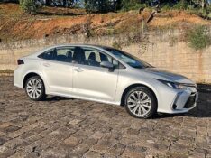 TOYOTA COROLLA 2.0 XEI 16V FLEX 4P AUTOMÁTICO 2022/2023 BOSCO AUTOMÓVEIS GUAPORÉ / Carros no Vale