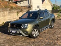 RENAULT OROCH DYNAMIQUE 1.6 MT 2015/2016 BOSCO AUTOMÓVEIS GUAPORÉ / Carros no Vale