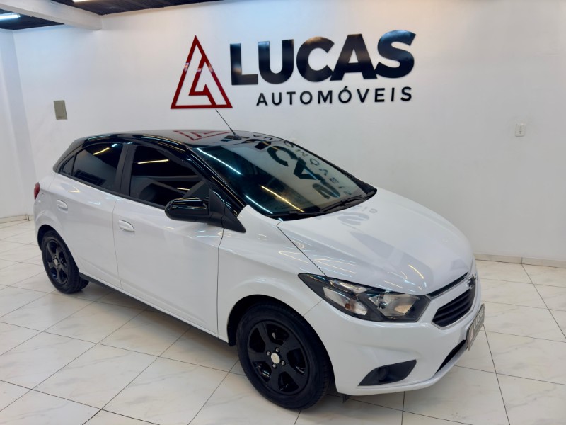 CHEVROLET ONIX 1.4 LT 2019/2019 LUCAS AUTOMÓVEIS BOM RETIRO DO SUL / Carros no Vale