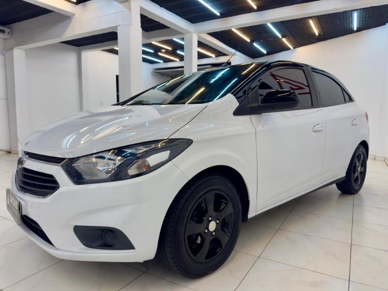 CHEVROLET ONIX 1.4 LT 2019/2019 LUCAS AUTOMÓVEIS BOM RETIRO DO SUL / Carros no Vale