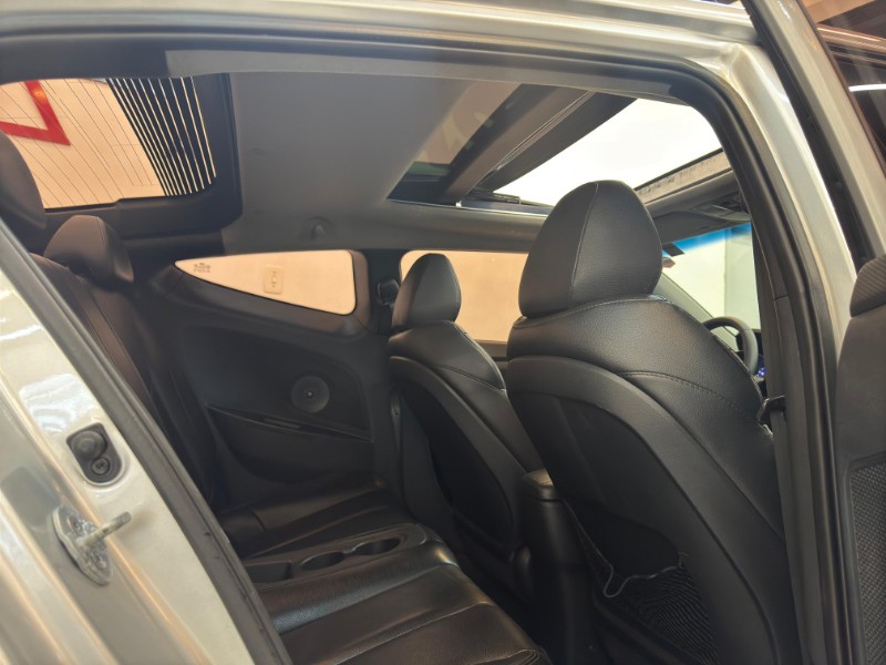 HYUNDAI VELOSTER 1.6 16V GASOLINA 3P AUTOMÁTICO 2013/2013 LUCAS AUTOMÓVEIS BOM RETIRO DO SUL / Carros no Vale