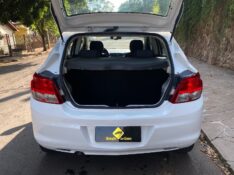 CHEVROLET ONIX JOY 1.0 2016/2017 ESTAÇÃO DO CARRO ESTRELA / Carros no Vale