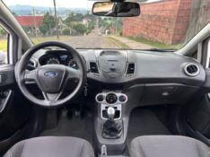 FORD FIESTA 1.5 16V FLEX MEC. 5P 2015/2015 LS MULTIMARCAS VENÂNCIO AIRES / Carros no Vale
