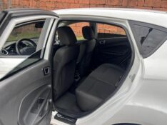 FORD FIESTA 1.5 16V FLEX MEC. 5P 2015/2015 LS MULTIMARCAS VENÂNCIO AIRES / Carros no Vale