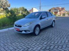 FIAT GRAND SIENA 1.6 MPI ESSENCE 2014/2014 ELY AUTOMÓVEIS LAJEADO / Carros no Vale
